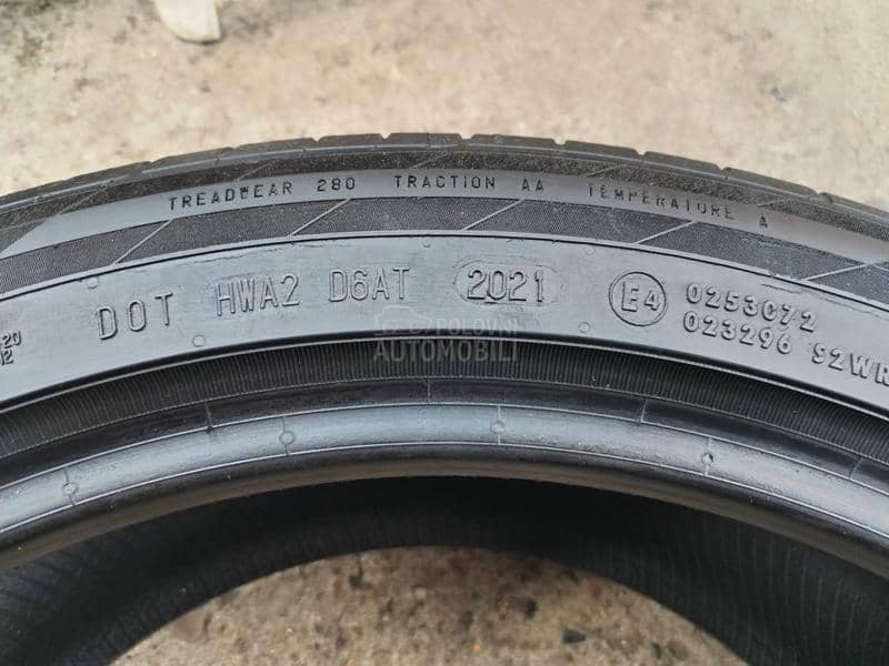 Continental 245/45 R19 Letnja