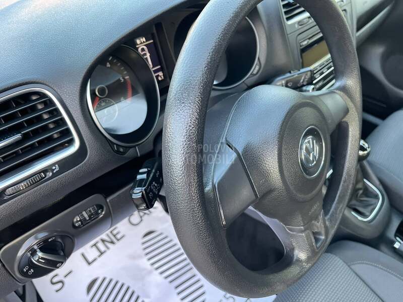 Volkswagen Golf 6 1.6 TDI TRENDLINE