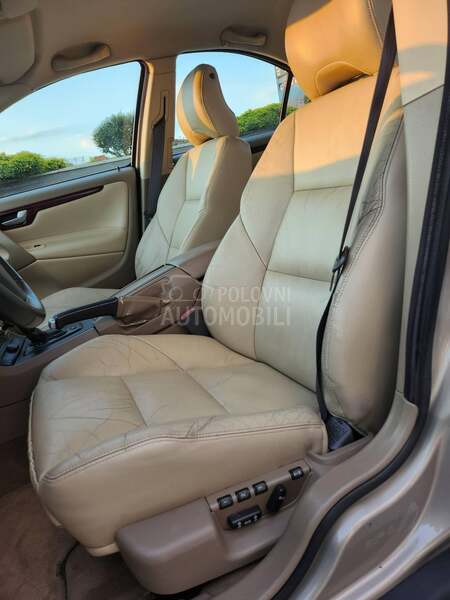 Volvo S60 2.5T 4x4