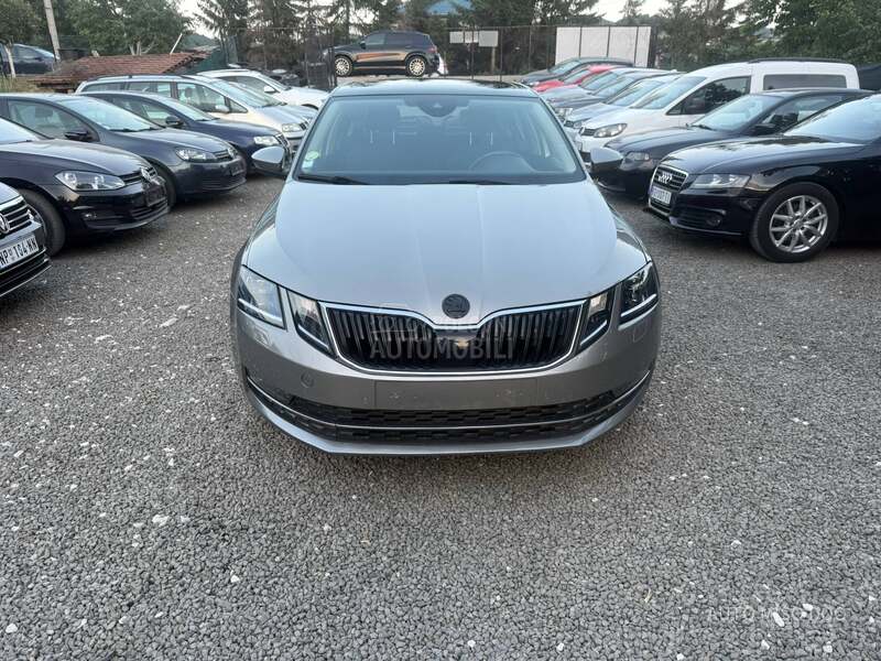 Škoda Octavia 2,0tdi DSG LaurentCL