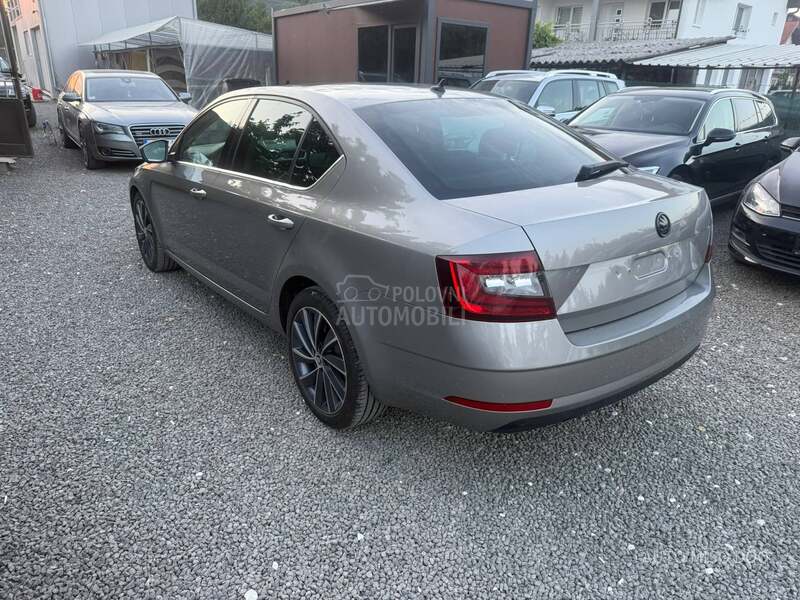 Škoda Octavia 2,0tdi DSG LaurentCL