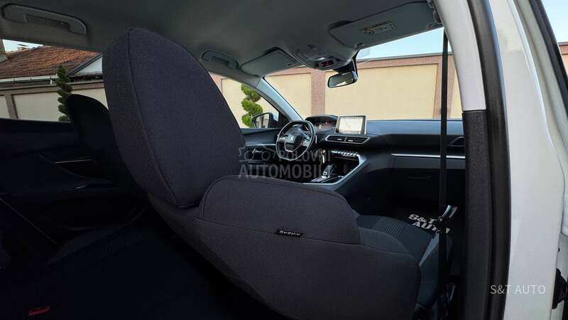 Peugeot 3008 REZERVISAN