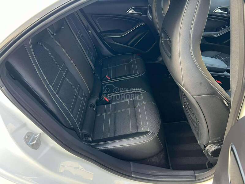 Mercedes Benz CLA 200 AMG/Aut7G/Pano/Led