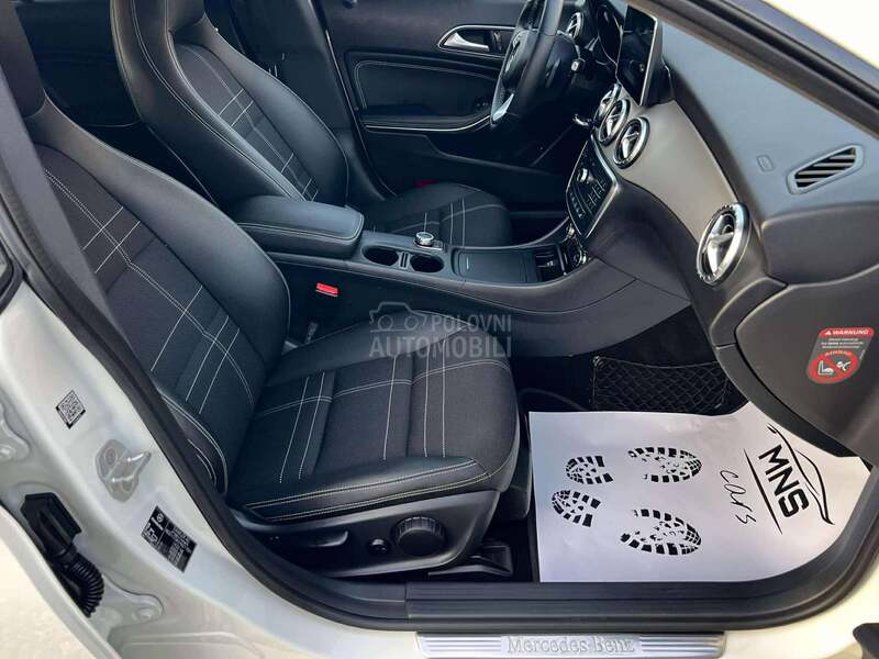 Mercedes Benz CLA 200 AMG/Aut7G/Pano/Led
