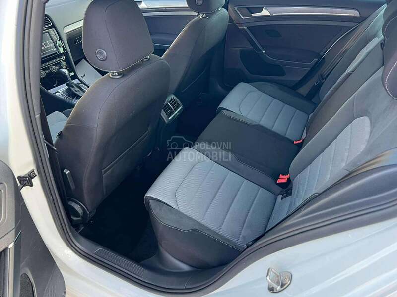 Volkswagen Golf 7 3xR line/DSG/Pan/ACC