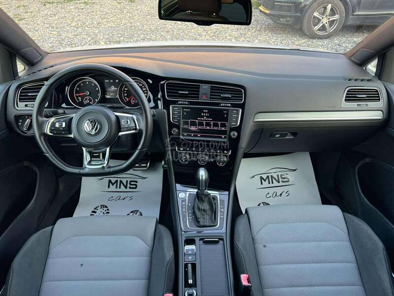 Volkswagen Golf 7 3xR line/DSG/Pan/ACC