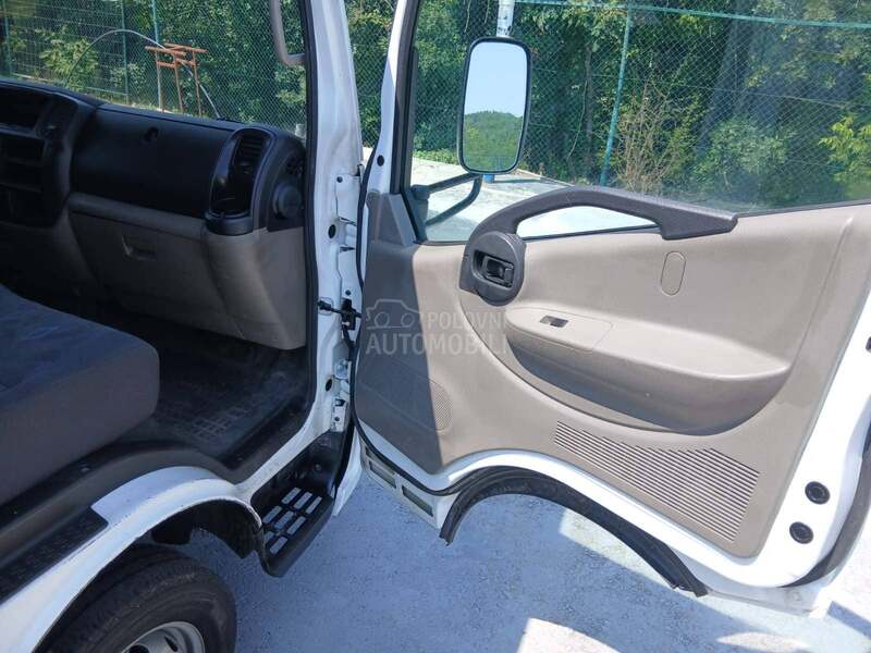 Renault Maxity 130