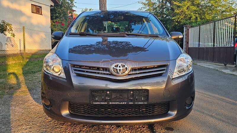 Toyota Auris 1.33 VVTI restyling