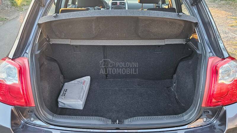 Toyota Auris 1.33 VVTI restyling