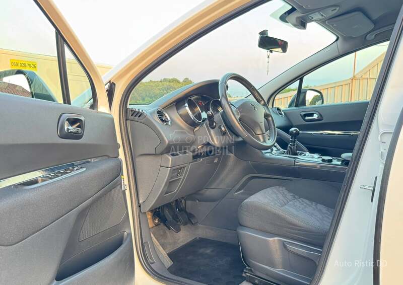 Peugeot 3008 1.6 HDI PERLA T O P