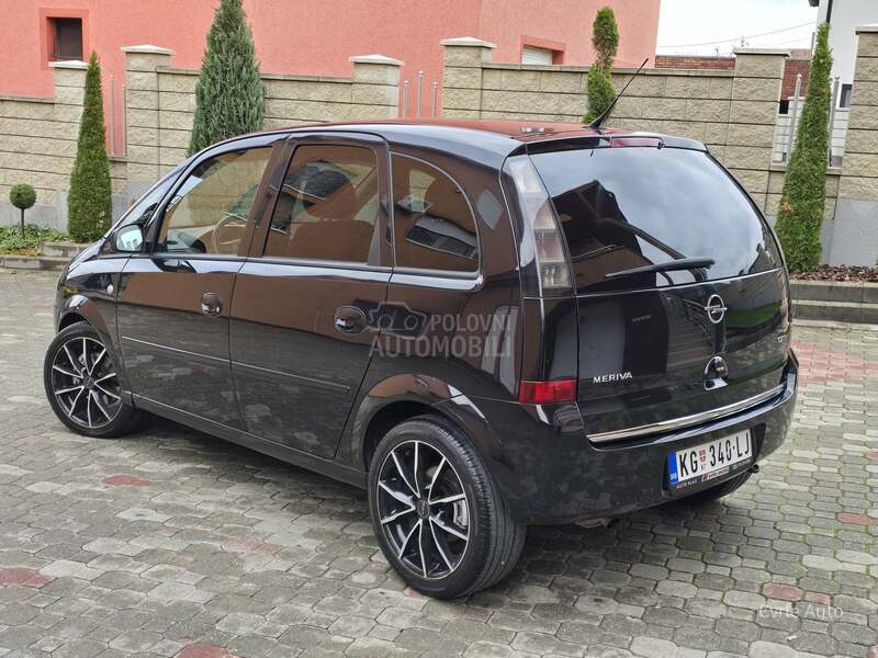 Opel Meriva 1.7 CDTI T.0.P.