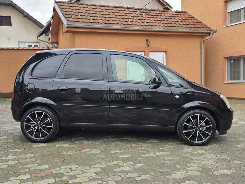 Opel Meriva 1.7 CDTI T.0.P.