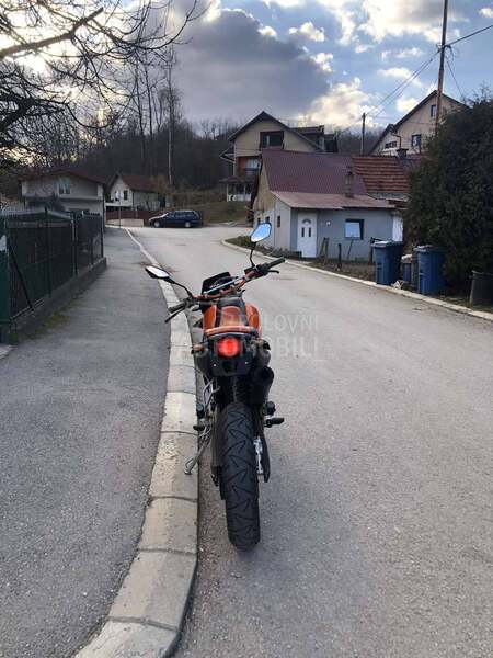 Yamaha XT125X
