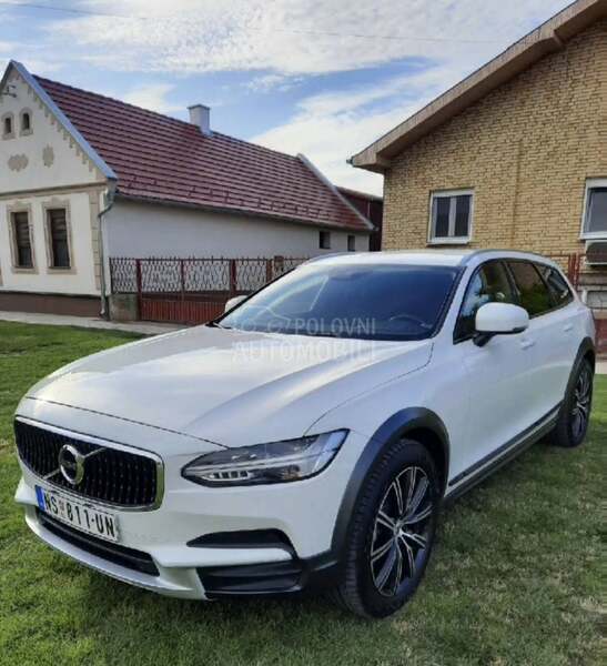 Volvo V90 Cross Country 2,0