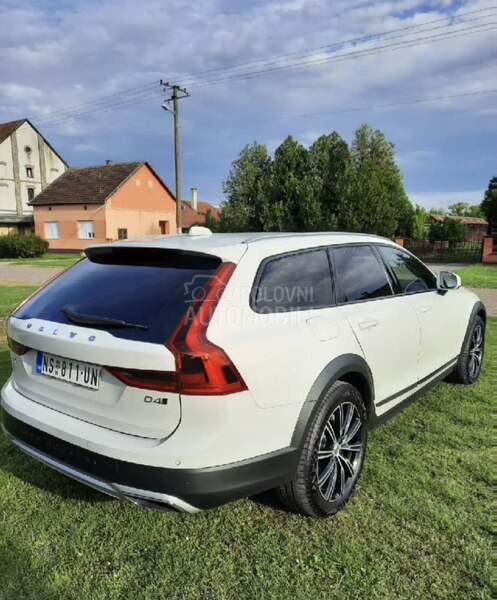 Volvo V90 Cross Country 2,0