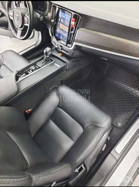 Volvo V90 Cross Country 2,0