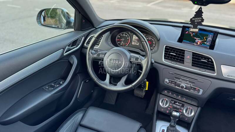 Audi Q3 2.0tfsi S-Line