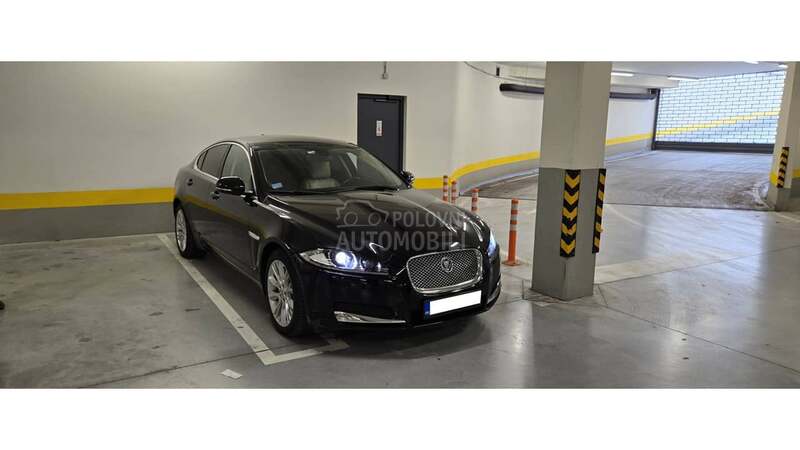 Jaguar XF 2,2d