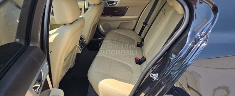 Jaguar XF 2,2d