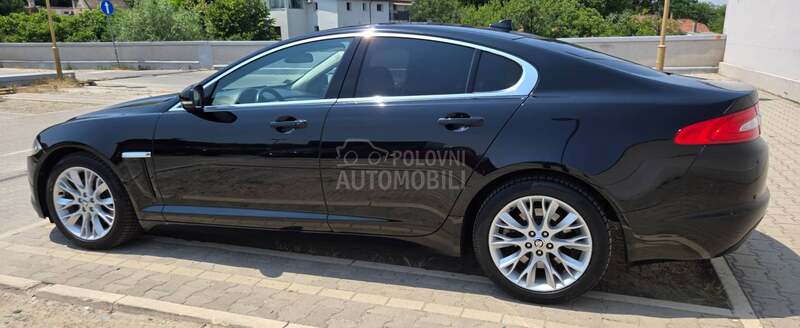 Jaguar XF 2,2d