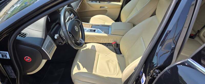 Jaguar XF 2,2d