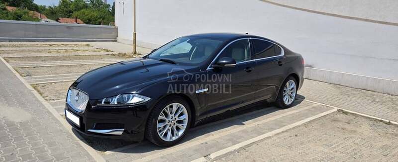 Jaguar XF 2,2d