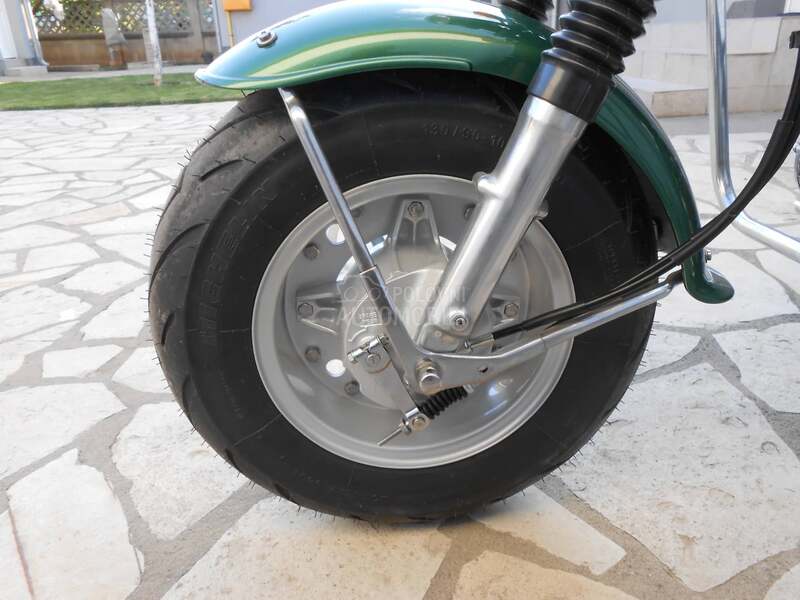 Suzuki RV50