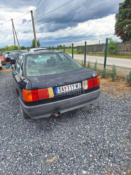 Audi 80 