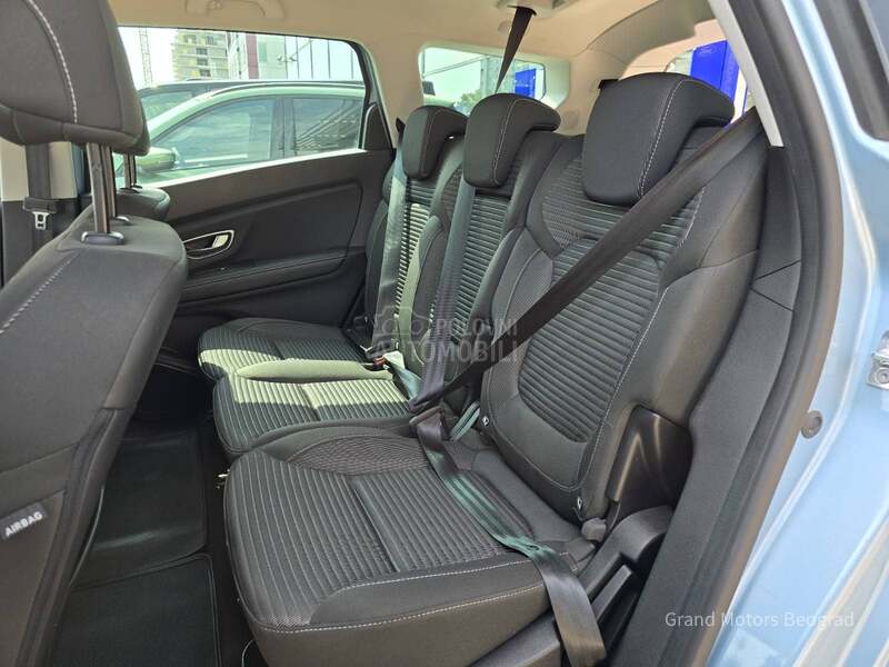 Renault Grand Scenic 1.5DCi 7 sedista