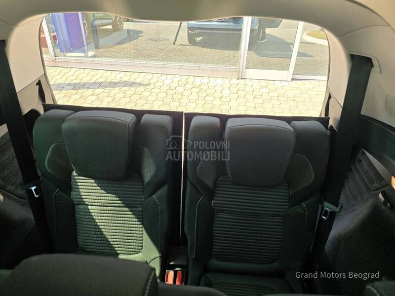 Renault Grand Scenic 1.5DCi 7 sedista