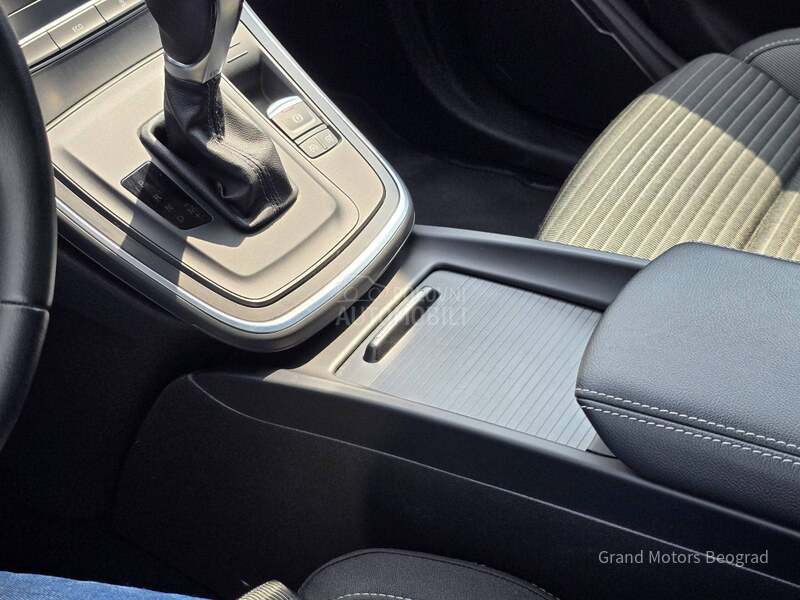 Renault Grand Scenic 1.5DCi 7 sedista