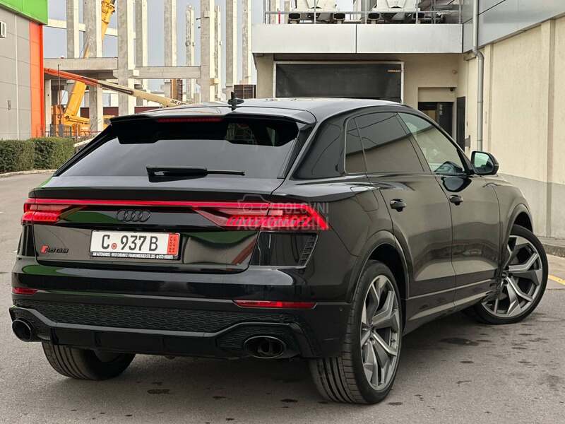 Audi RS Q8 