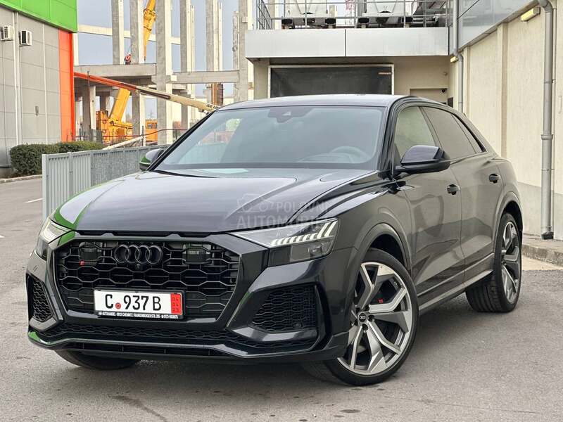 Audi RS Q8 