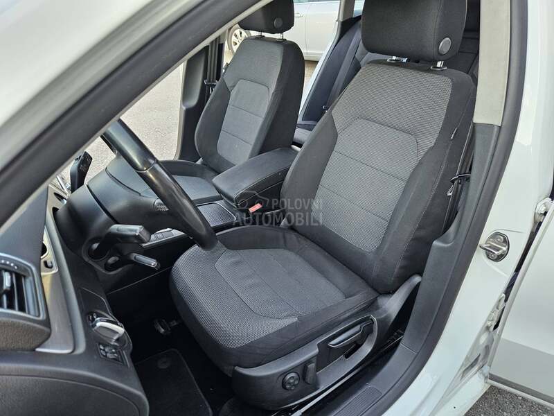 Volkswagen Passat B7 DSG CNG