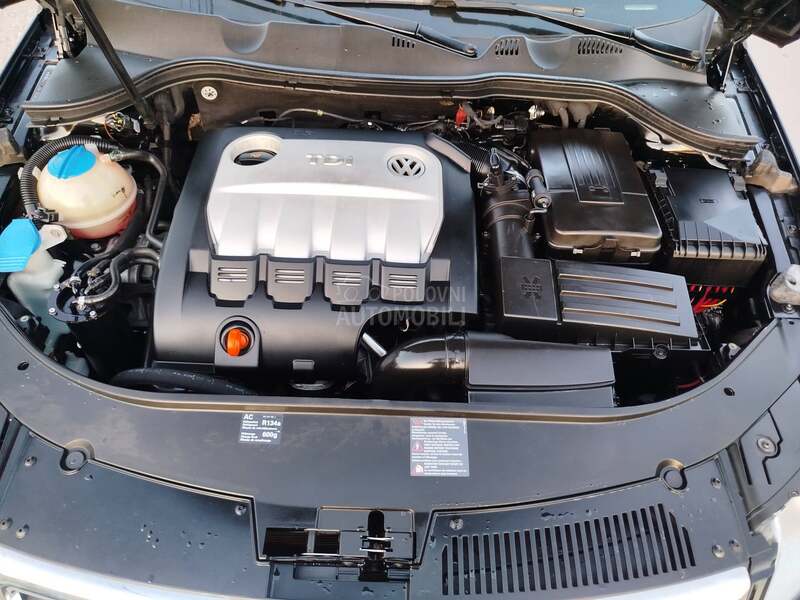 Volkswagen Passat B6 2.0d  u.v.o.z  C H