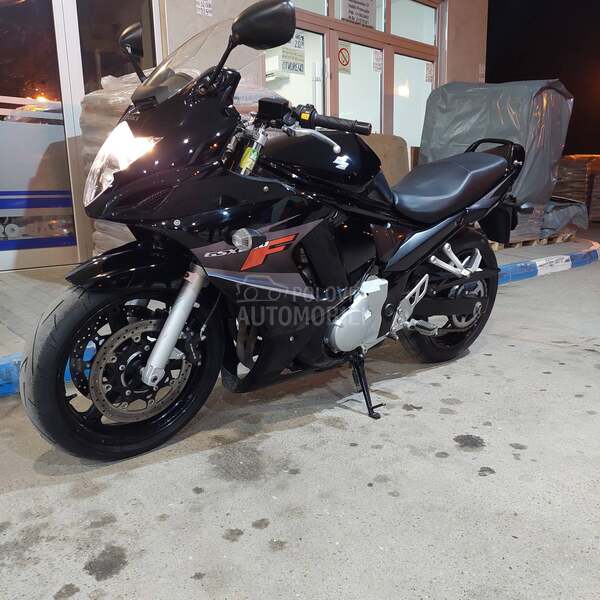 Suzuki GSX -F 650