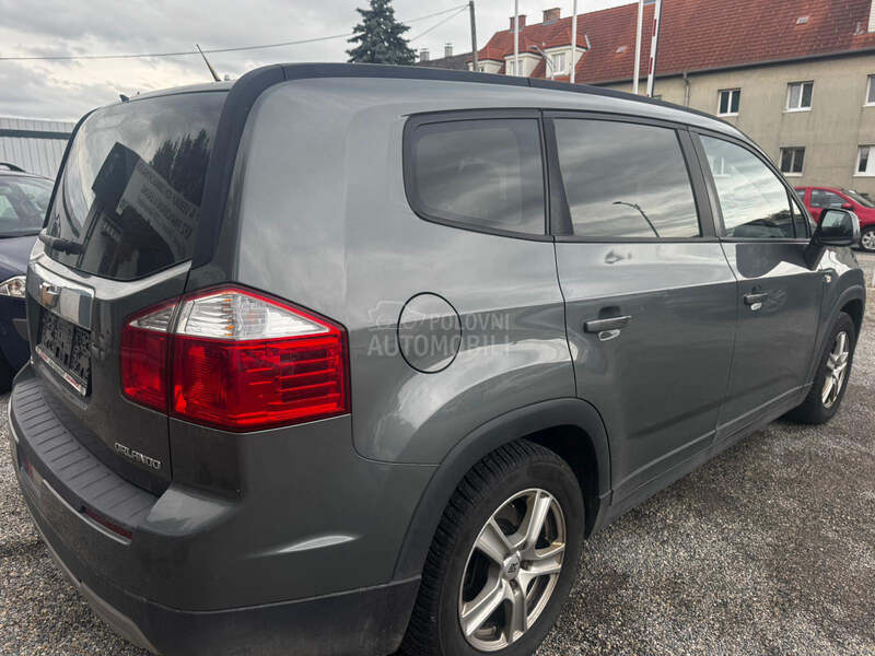 Chevrolet Orlando 