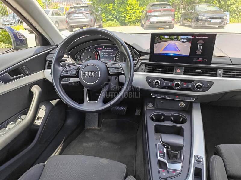 Audi A4 G-Tron