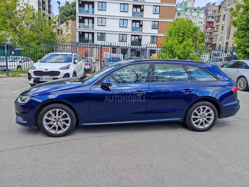 Audi A4 G-Tron