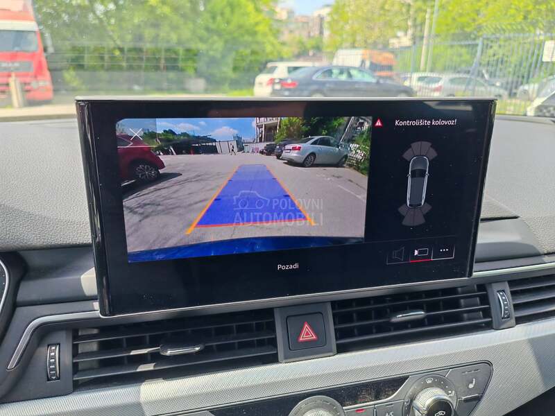 Audi A4 G-Tron