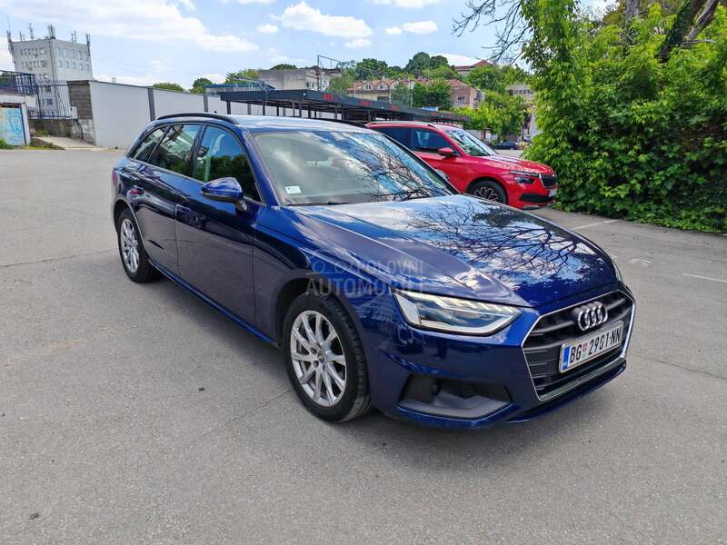 Audi A4 G-Tron