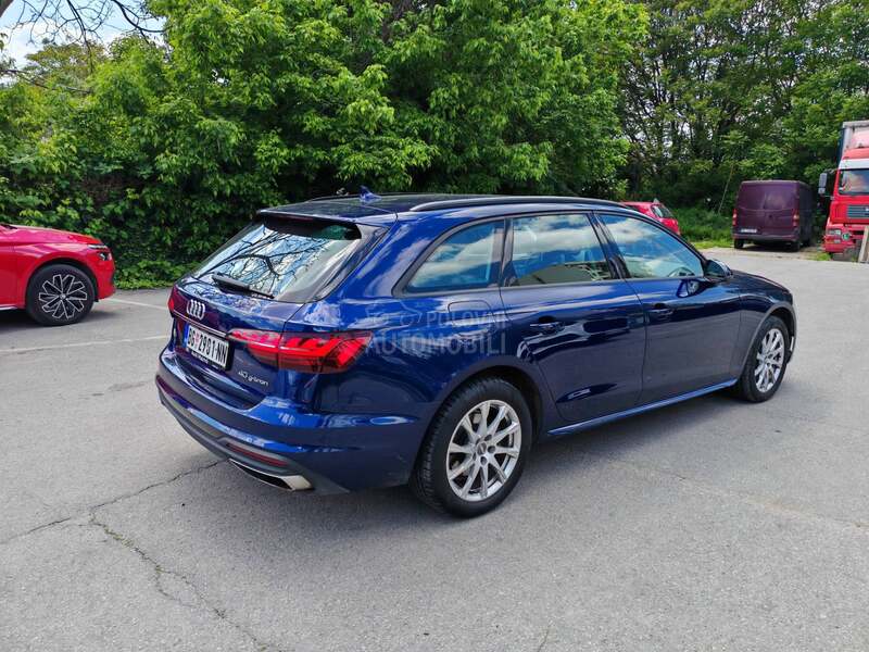 Audi A4 G-Tron