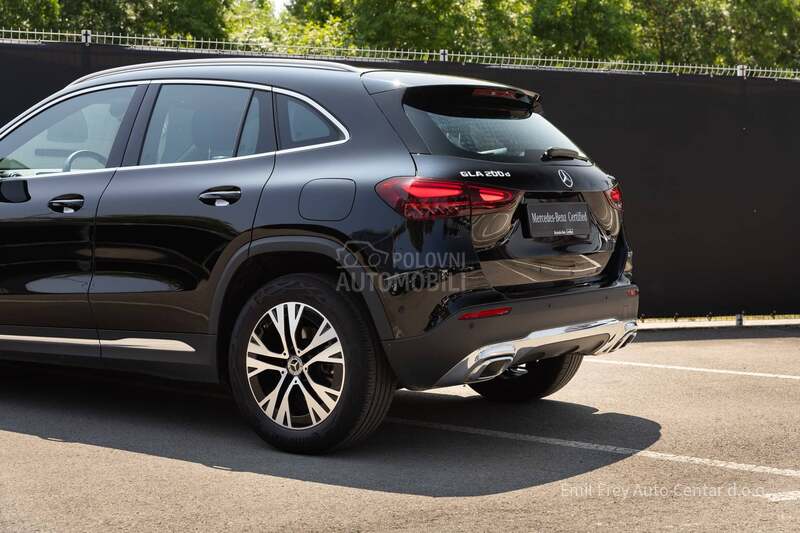 Mercedes Benz GLA 200 d 4MATIC