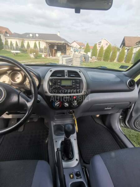 Toyota RAV 4 2.0 d4d
