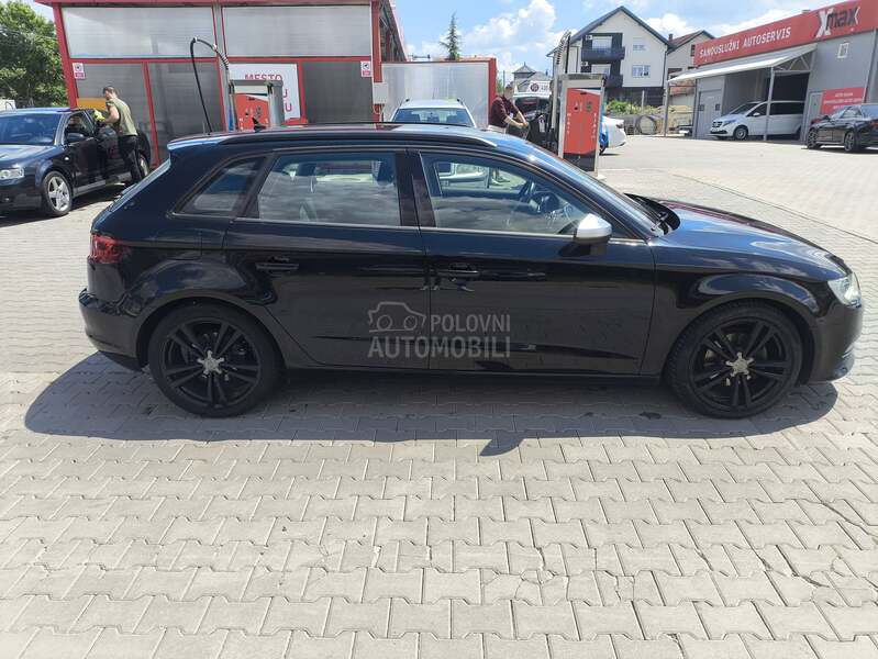 Audi A3 150hp S-Tronic Sline