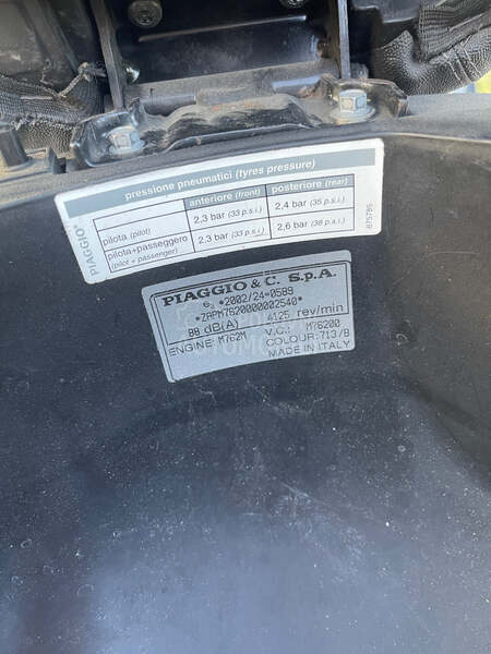 Piaggio x10 350