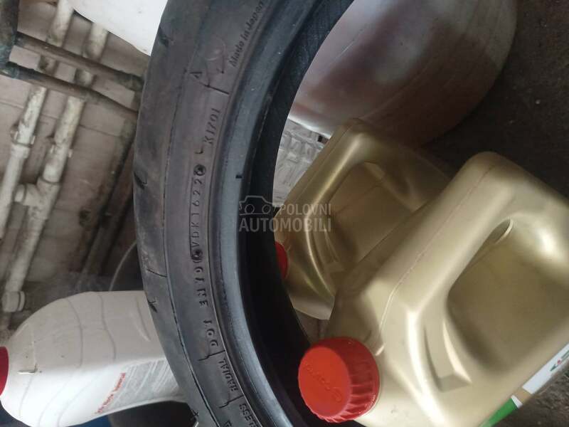 Bridgestone 120/70 R17 Sve sezone