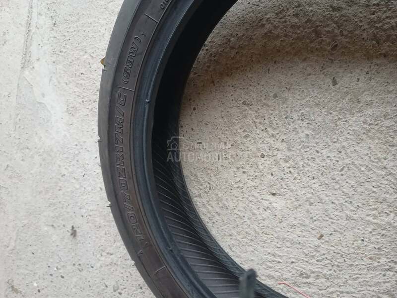 Bridgestone 120/70 R17 Sve sezone