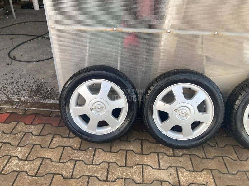 BFGoodrich 155/65 R14 Zimska