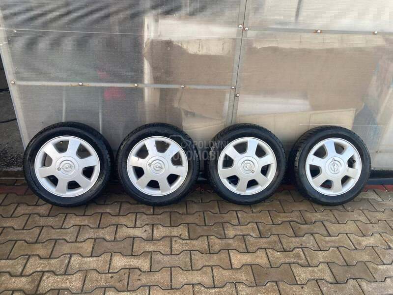BFGoodrich 155/65 R14 Zimska